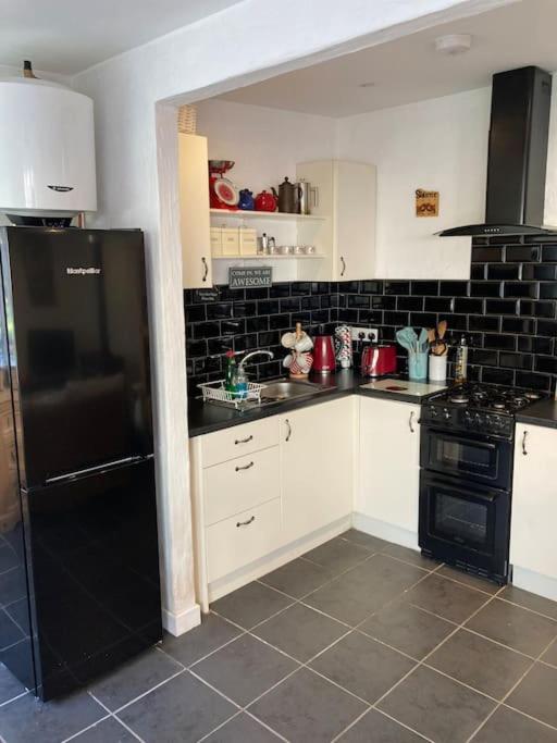 The Potters Cottage Clifden Luaran gambar